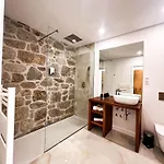 Pacos Do Douro, Privee Avec Piscine Bed and Breakfast 4*