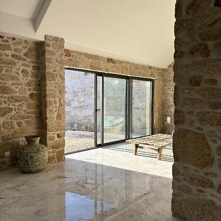 Bed & Breakfast Pacos Do Douro, Privee Avec Piscine Romariz