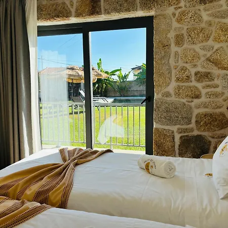 Alojamento de Acomodação e Pequeno-almoço Paços Do Douro, Privée Avec Piscine 3*