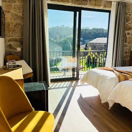 Pacos Do Douro, Privee Avec Piscine B&B 4*