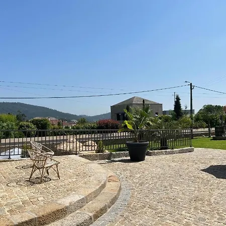 Pacos Do Douro, Privee Avec Piscine Bed & Breakfast
