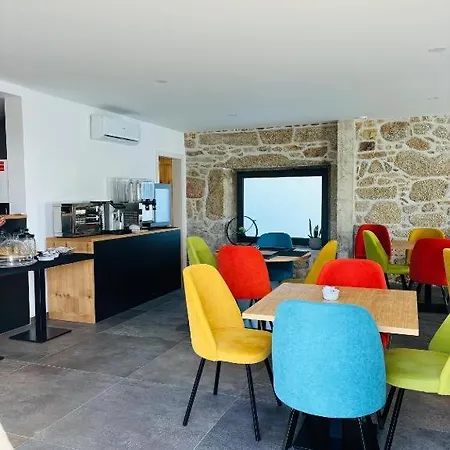 Bed & Breakfast Pacos Do Douro, Privee Avec Piscine