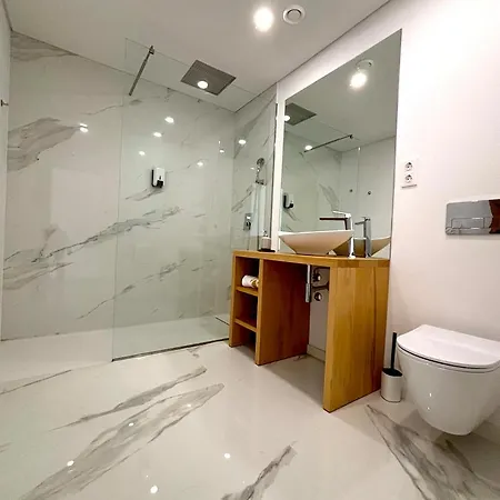 Pacos Do Douro, Privee Avec Piscine Bed & Breakfast