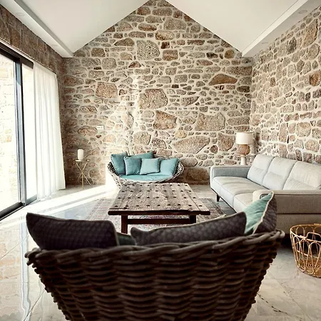Pacos Do Douro, Privee Avec Piscine 4*
