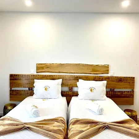 Bed & Breakfast Pacos Do Douro, Privee Avec Piscine Romariz