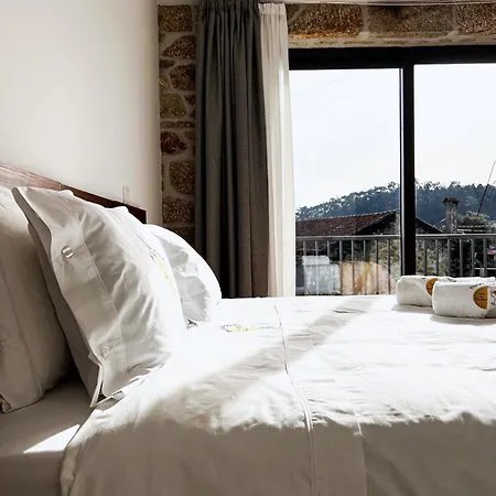 Pacos Do Douro, Privee Avec Piscine Bed & Breakfast 4*