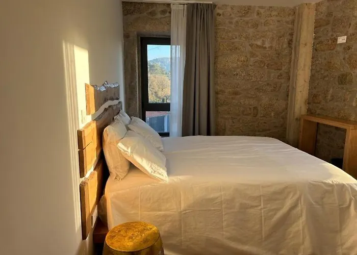 Pacos Do Douro, Privee Avec Piscine 3* Romariz