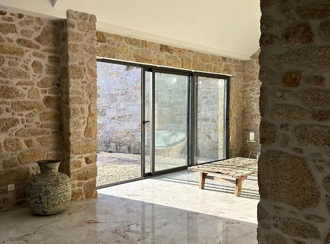 Bed & Breakfast Pacos Do Douro, Privee Avec Piscine Romariz