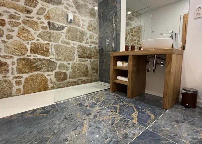 Bed & Breakfast Pacos Do Douro, Privee Avec Piscine