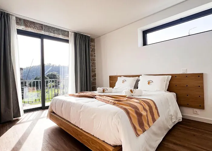 Pacos Do Douro, Privee Avec Piscine 3* Romariz