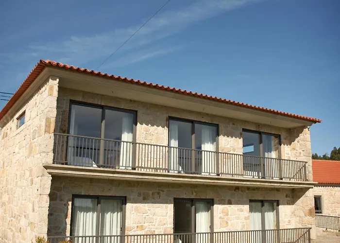 Bed & Breakfast Pacos Do Douro, Privee Avec Piscine