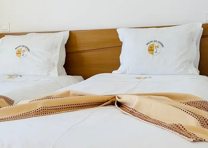 Pacos Do Douro, Privee Avec Piscine