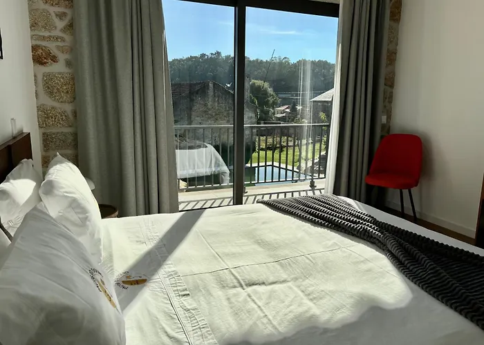 Pacos Do Douro, Privee Avec Piscine Bed & Breakfast