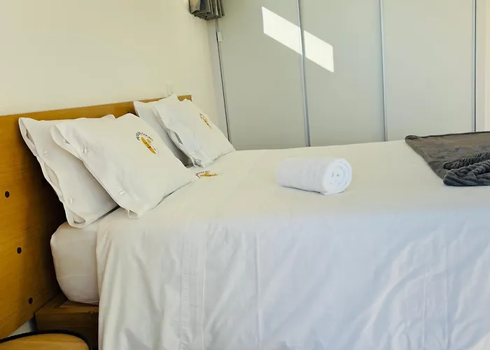 Pacos Do Douro, Privee Avec Piscine 3*