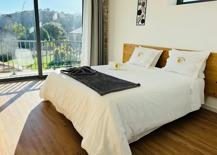 Pacos Do Douro, Privee Avec Piscine 3* Romariz